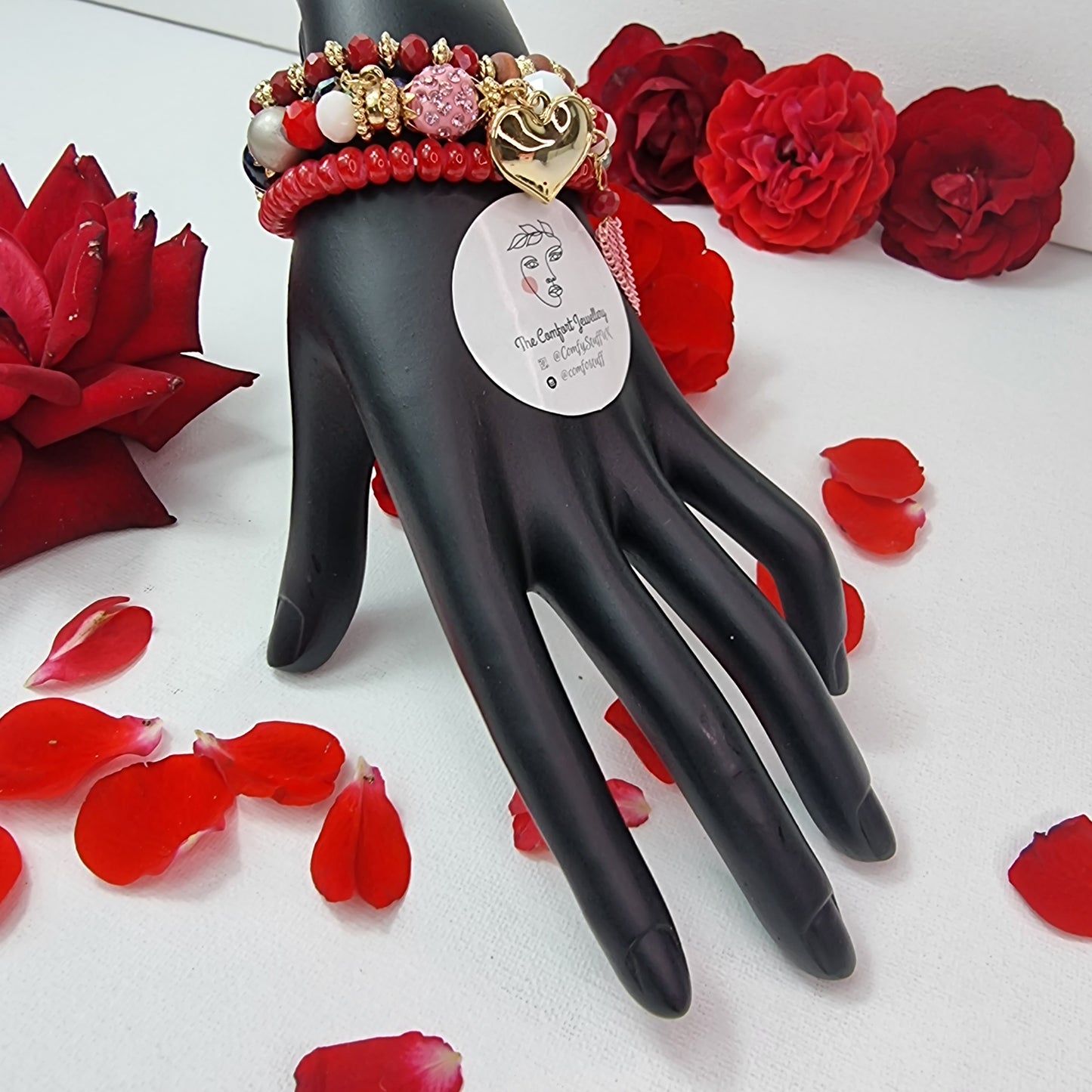 Pair of Red & Blue Beads Stacking Bracelets || Beaded Stretch Charm Bracelet || Set of 3 layering Bracelets || Tropical Boho Vintage