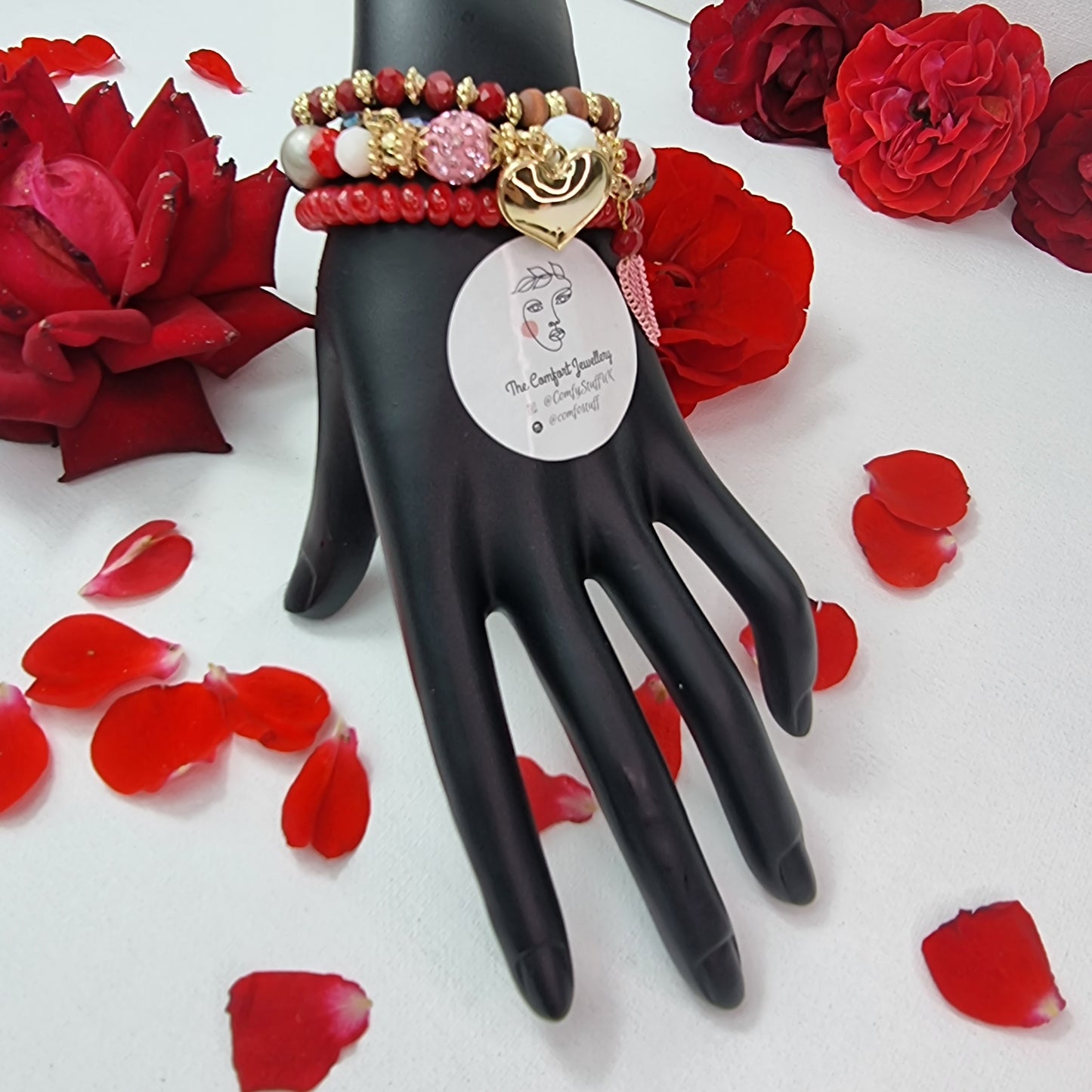 Pair of Red & Blue Beads Stacking Bracelets || Beaded Stretch Charm Bracelet || Set of 3 layering Bracelets || Tropical Boho Vintage