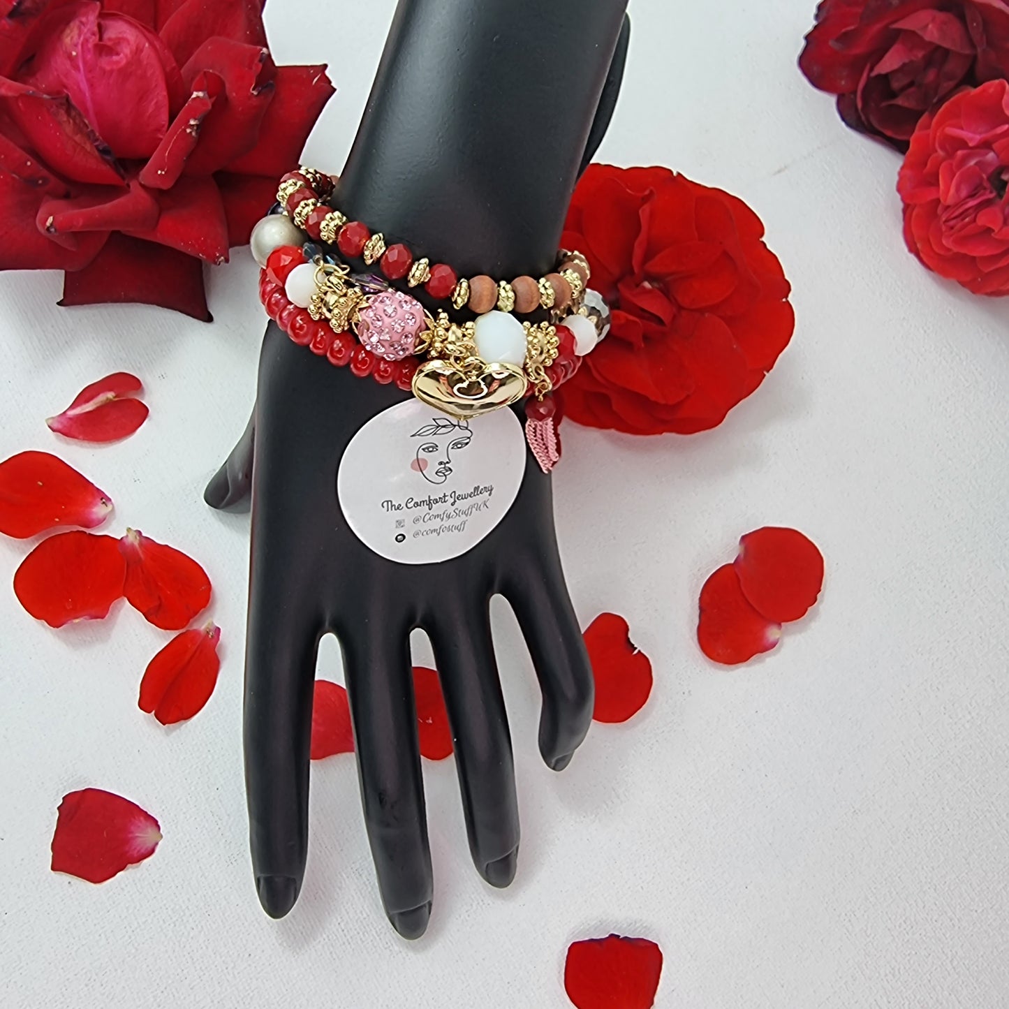 Pair of Red & Blue Beads Stacking Bracelets || Beaded Stretch Charm Bracelet || Set of 3 layering Bracelets || Tropical Boho Vintage