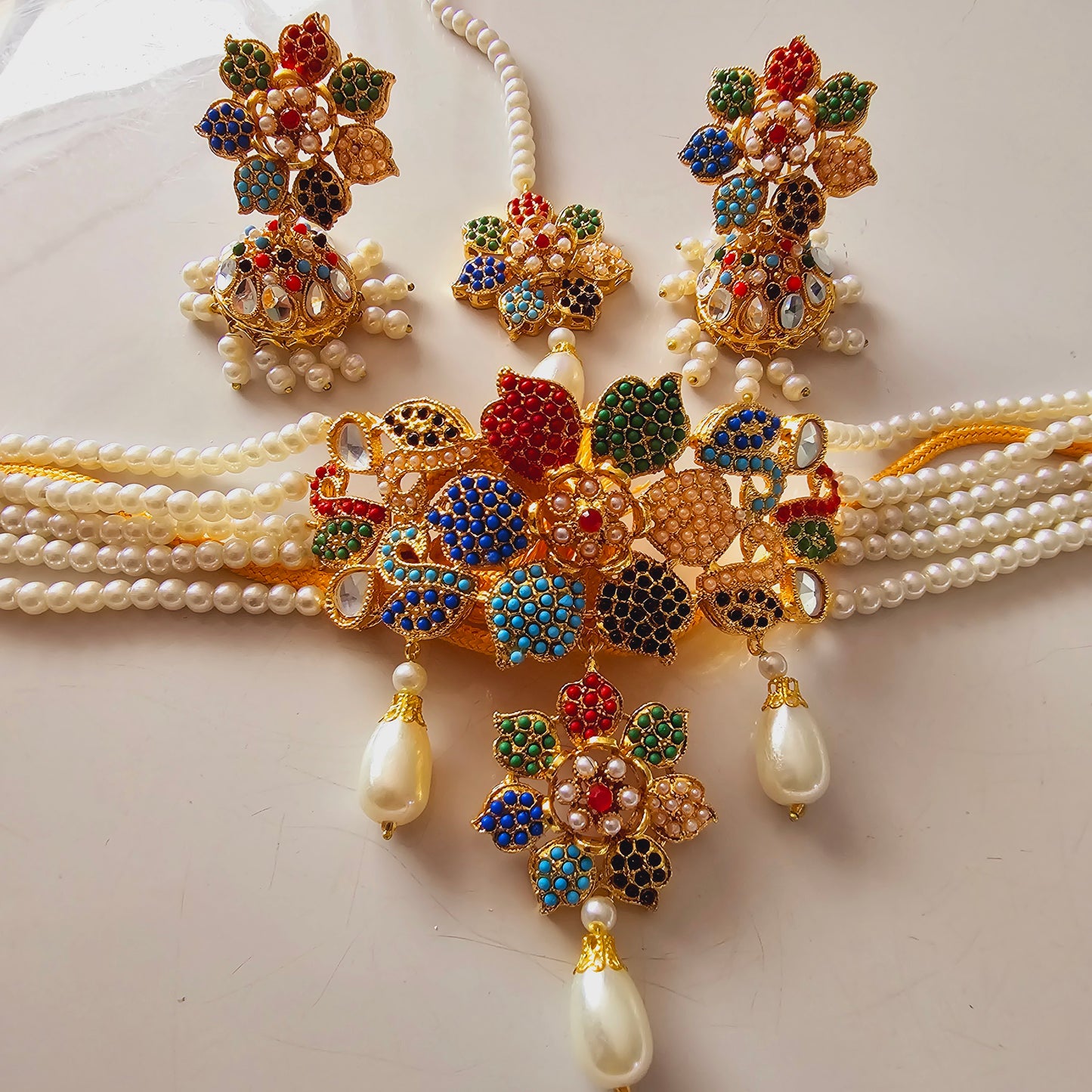 Indian/ Pakistani/ Asian Choker Set || Jhumkas and Teeka Set