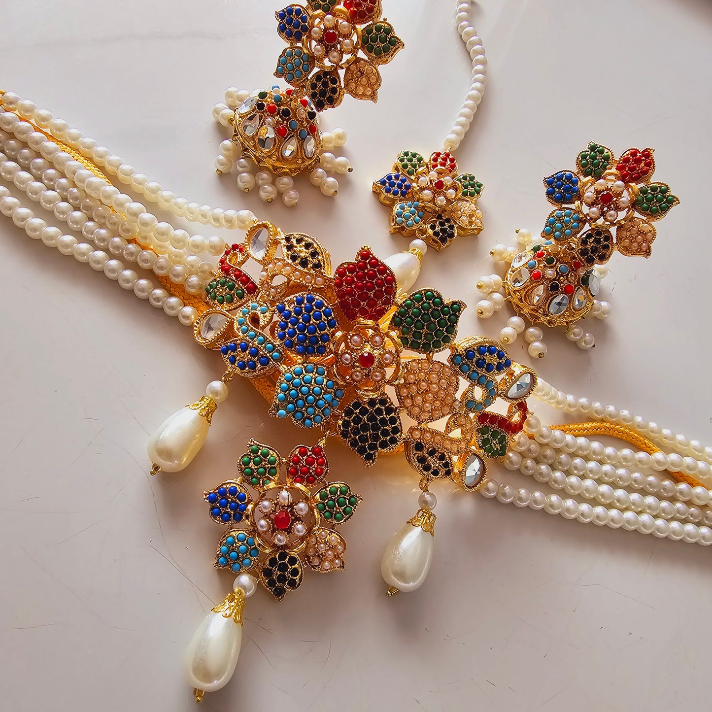 Indian/ Pakistani/ Asian Choker Set || Jhumkas and Teeka Set