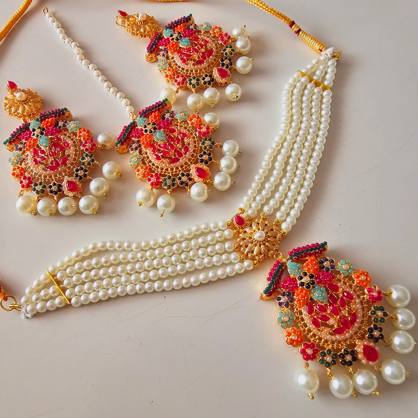 Indian/ Pakistani/ Asian Choker Set || Jhumkas and Teeka Set