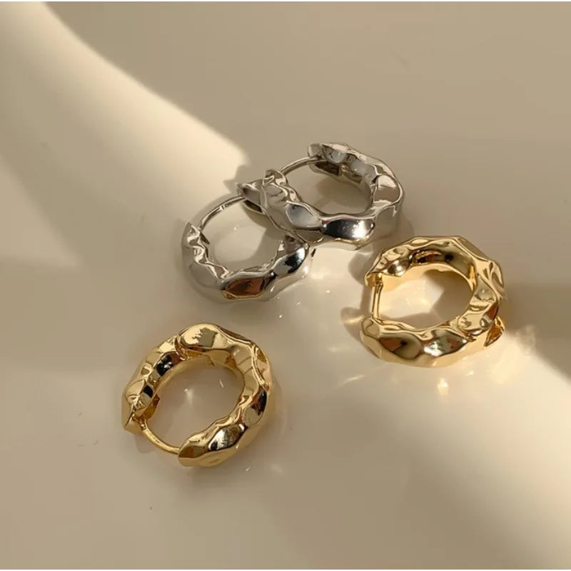 2Pcs Stainless Steel Smooth Metal Hoop Earrings For Woman Girl,