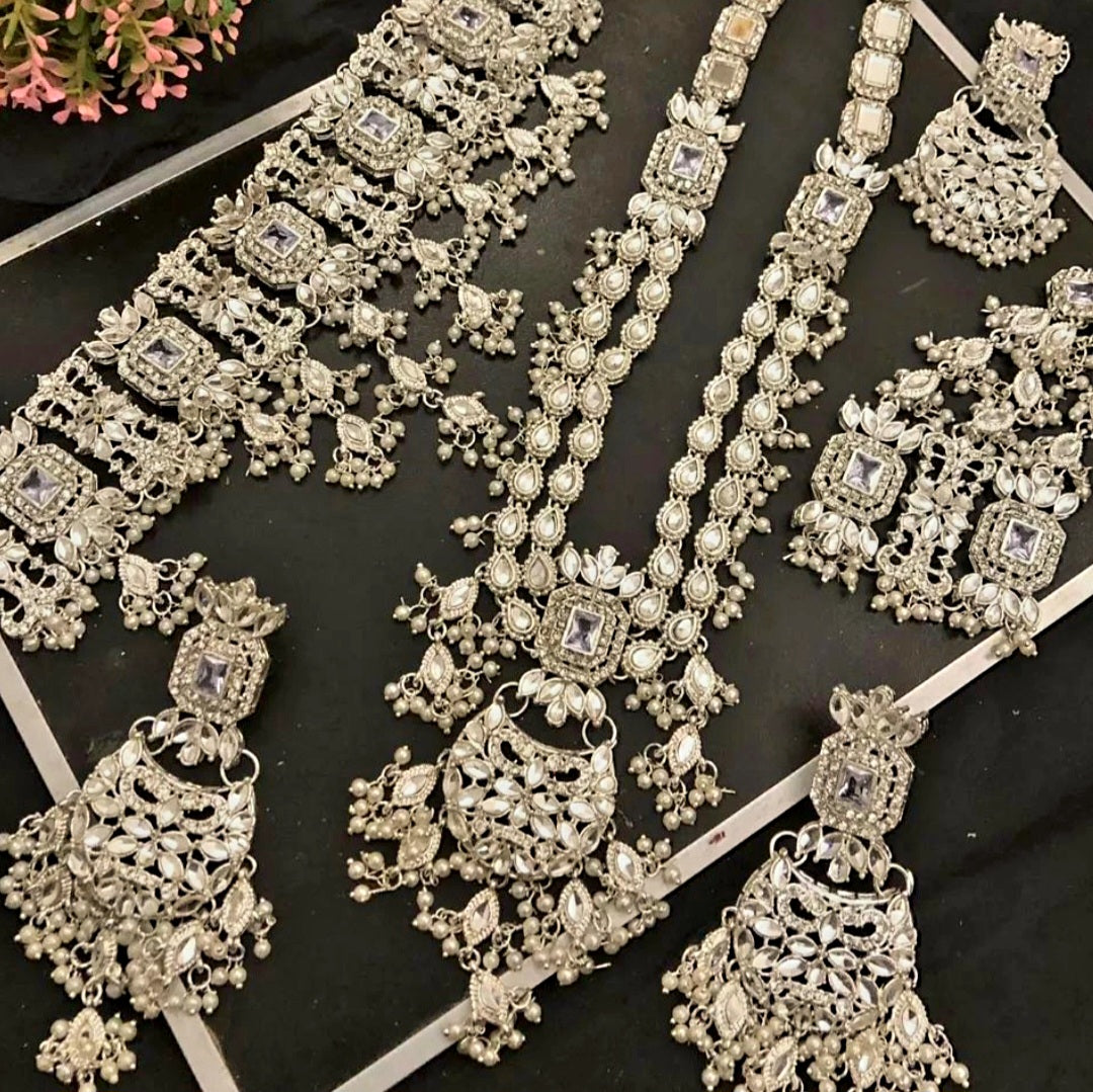 Kundan Bridal Set || Pakistani/ Indian/ Asian Choker Mala Jhumka Jhumar Bindi Set || Traditional/ Cultural Bride Jewellery