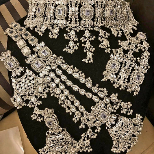 Kundan Bridal Set || Pakistani/ Indian/ Asian Choker Mala Jhumka Jhumar Bindi Set || Traditional/ Cultural Bride Jewellery