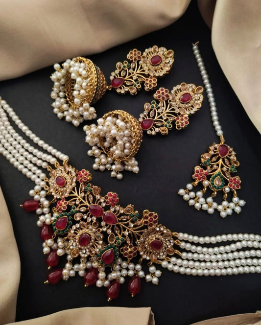 Light Weight Kundan Choker Set with Long Dangled Jhumka and Teeka / Indian Pakistani Asian Bridal Jewelry Set