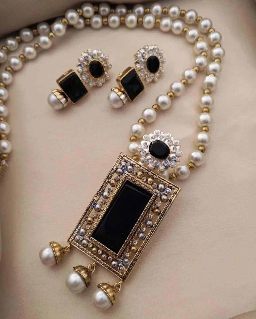 Stone Pendant Mala Set / Indian Pakistani Shaadi Jewelry Wedding/ Sabyasachi Bollywood / Muslim fashion/ South Asian Bengali