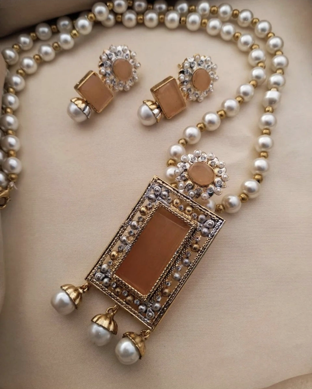 Stone Pendant Mala Set / Indian Pakistani Shaadi Jewelry Wedding/ Sabyasachi Bollywood / Muslim fashion/ South Asian Bengali