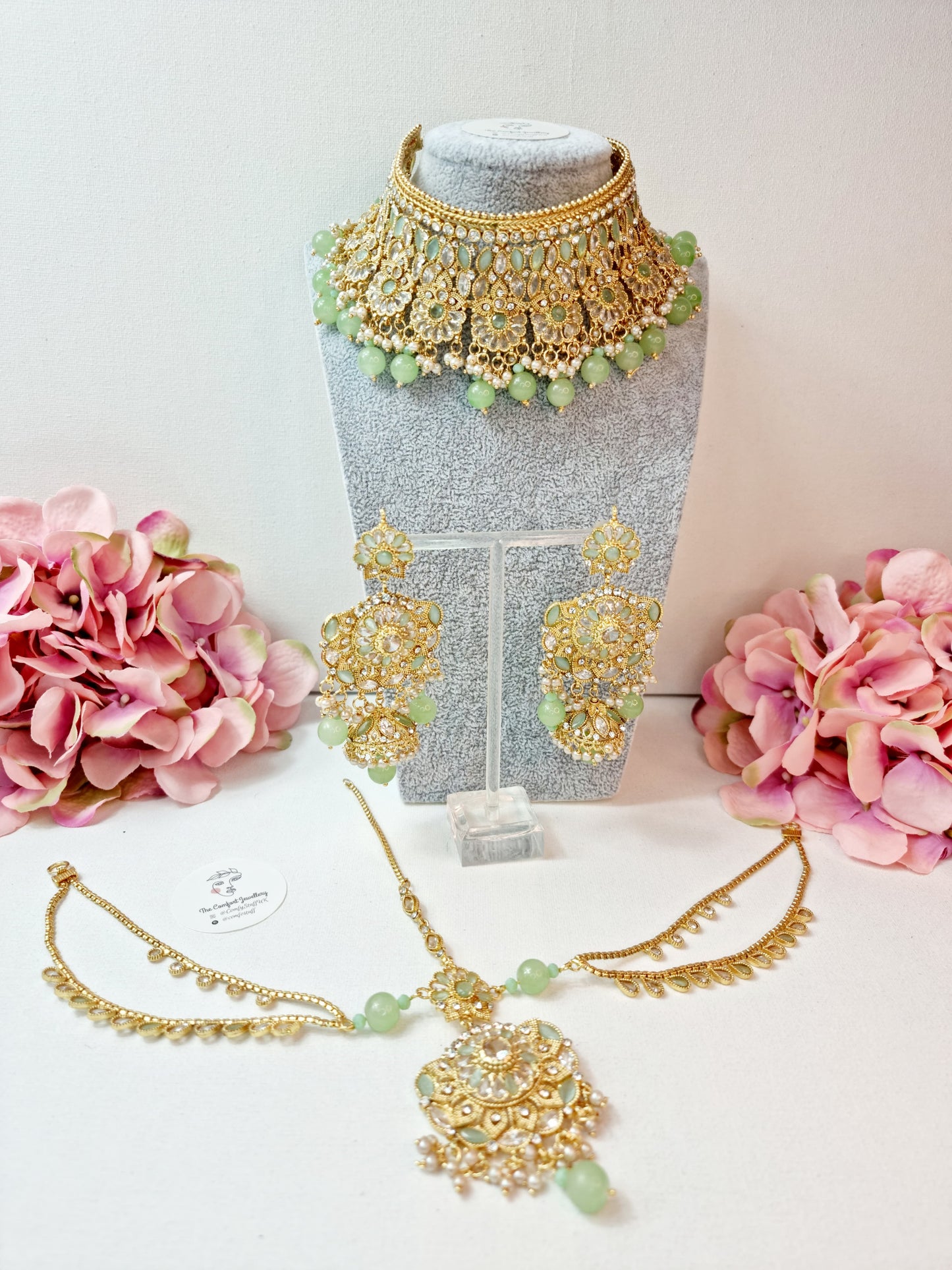 Heavy Bridal Jewellery Set / Indian Pakistani Set with Jhumar and Teeka Perfect for Wedding Wear